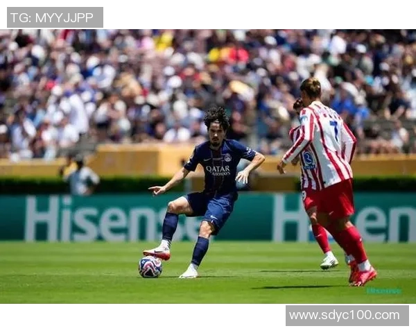 国冠杯激战巴黎圣日耳曼对阵马德里竞技精彩回顾与分析 国冠杯激战巴黎圣日耳曼对阵马德里竞技精彩回顾与分析